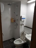 The View Hostel