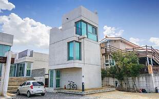 Monofunny pension