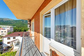 Assol Hotel