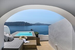 3 Caves Villa by Caldera Houses