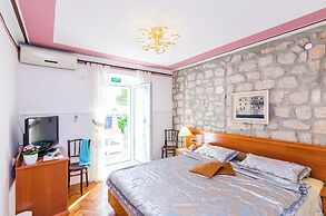 Apartments Nicol