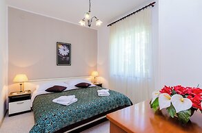 Apartments Nicol