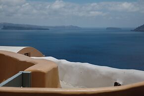 Annouso Villa by Caldera Houses