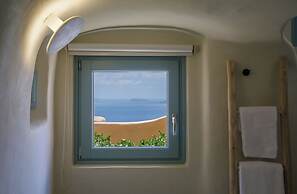 Annouso Villa by Caldera Houses