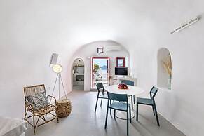 White Cave Villa by Caldera Houses