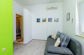 Apartments Mali Paradiso