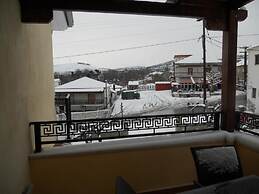 Gogos Hotel