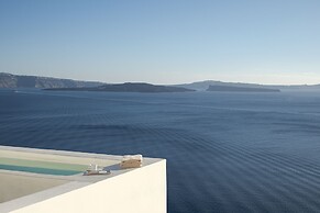 Big Blue Villa by Caldera Houses