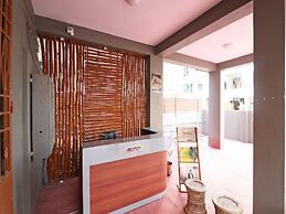 OYO 18496 A Retro