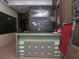 OYO 19334 Flagship Shanta Inn Charbagh