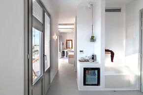 Paros Comfy Suites
