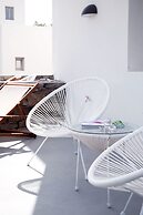 Paros Comfy Suites