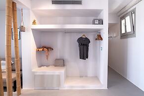 Paros Comfy Suites
