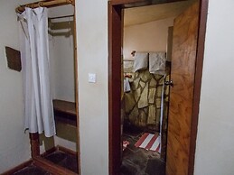 Village Rest Lodge