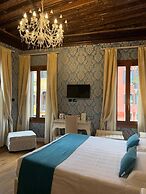 Charming Palace Santa Fosca