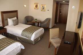 Saray Hotel