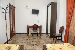 Viamond Hotel