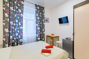 Ptitsa Hotel