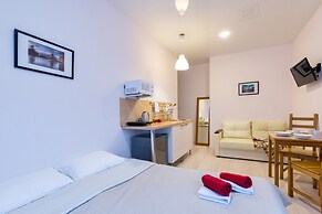 Ptitsa Hotel