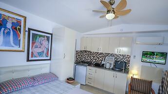 Teras Butik Apart