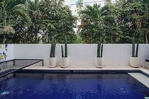 Margarita Surf Hostel Canggu