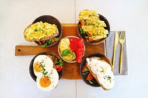 Margarita Surf Hostel Canggu