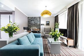 Perfect Hotel