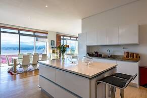 PENTHOUSE 230m2 ON THE SEA