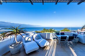 PENTHOUSE 230m2 ON THE SEA