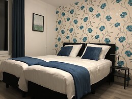 Mimosa Hotel