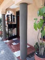 Palm Airport Suites