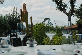 Hotel Briketenia