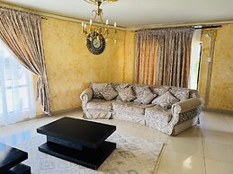 Sibebe Resort