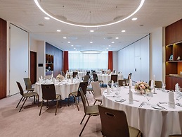 Mövenpick Hotel Stuttgart Messe & Congress