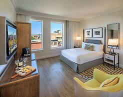 Hotel E