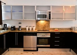 Corto Maltes with Terrace Beach Front 304