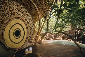 Ikal Hotel Tulum