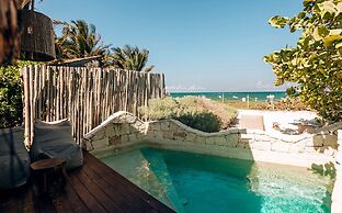 Ikal Hotel Tulum