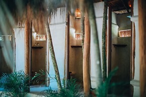 Ikal Hotel Tulum