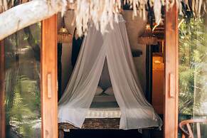 Ikal Hotel Tulum