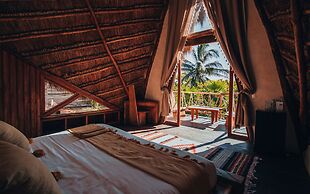 Ikal Hotel Tulum