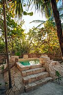 Ikal Hotel Tulum
