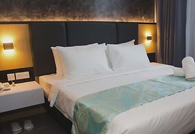 Solid Hotels