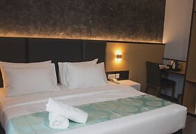 Solid Hotels