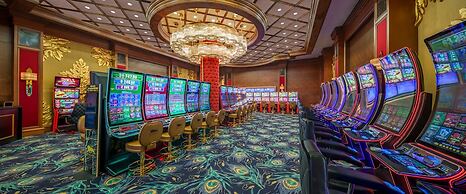 Les Ambassadeurs Hotel & Casino