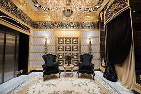 Les Ambassadeurs Hotel & Casino