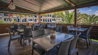 Golden Sun Hotel