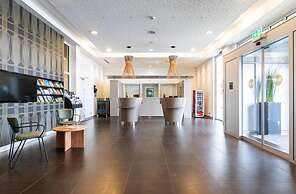 B&B Hotel Lully 3 Lakes