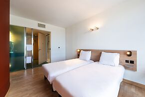 B&B Hotel Lully 3 Lakes
