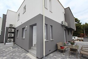 Apartment Karlo 1